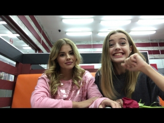 Стрим Ксюши, Энн и Светки